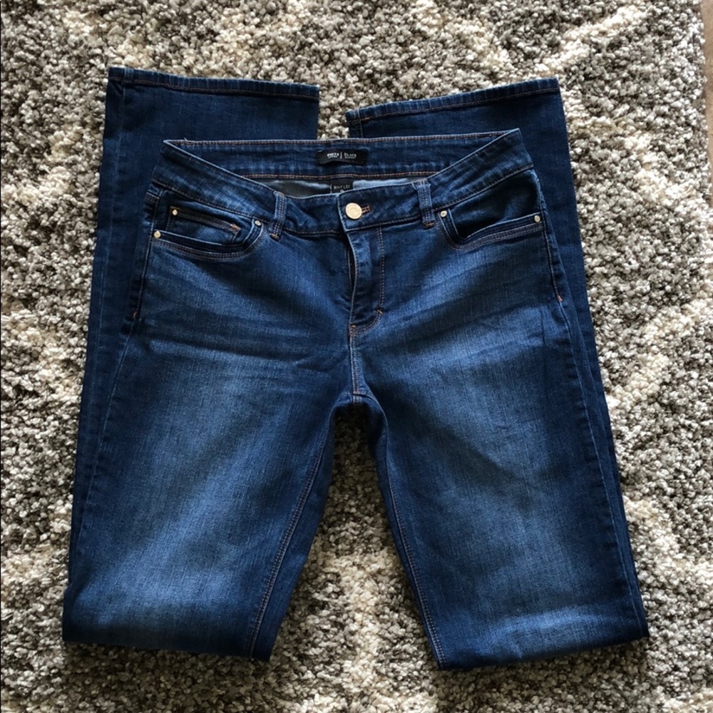 White House Black Market size 6L Boot Leg Jeans